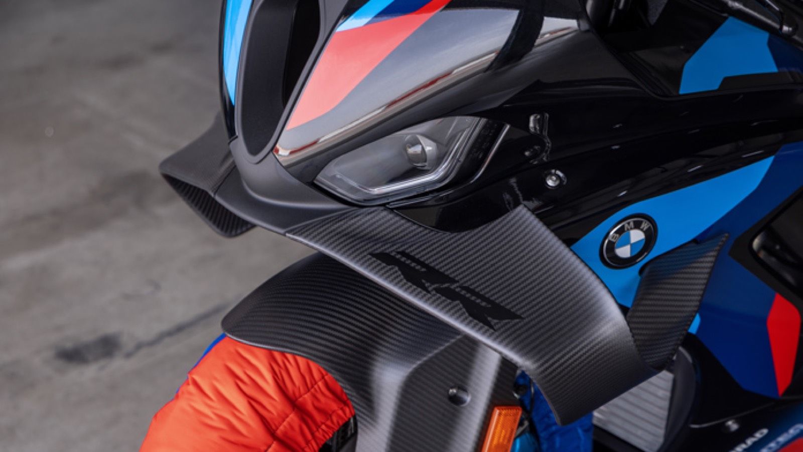 BMW S1000 και Μ1000: Ακόμα «πιο RR» το 2025