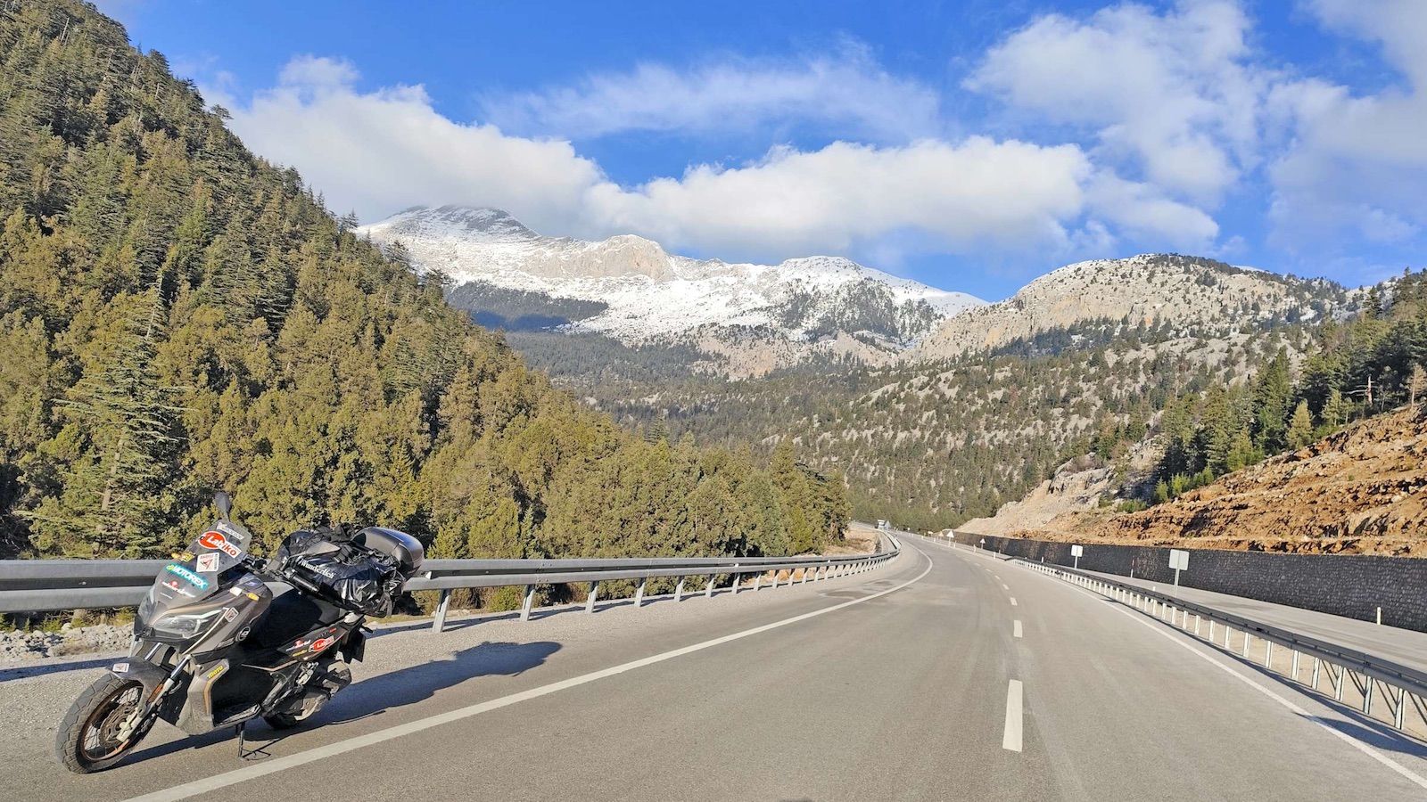 Το QJMOTOR ATR 125 συνεχίζει το ταξίδι του στην Καππαδοκία