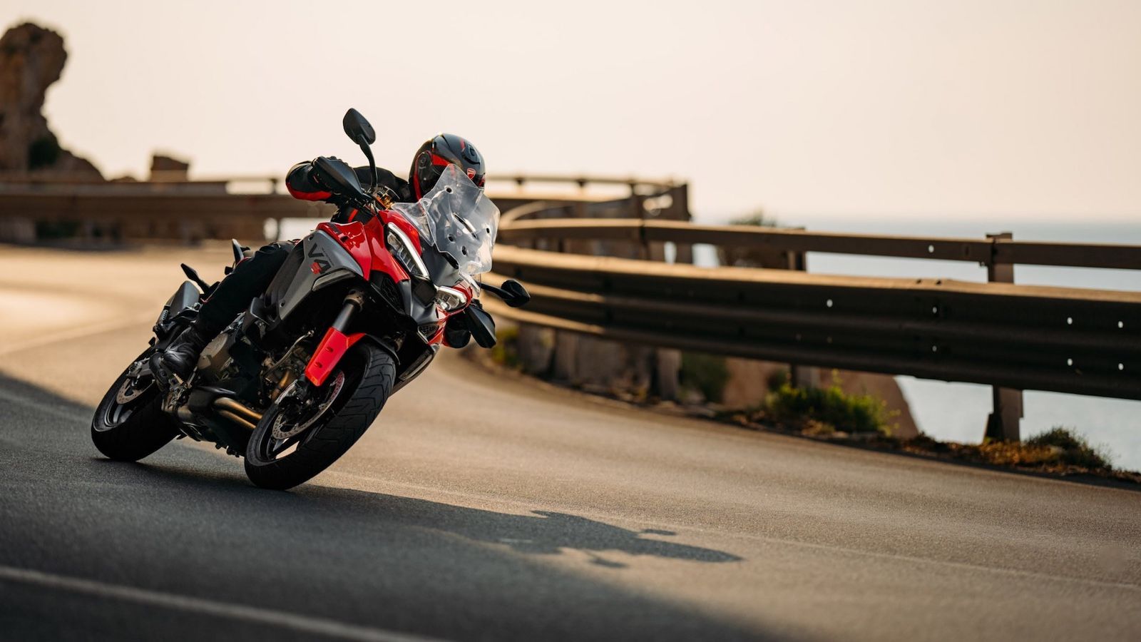 Ducati Multistrada V4: Τα όνειρα κοστίζουν φθηνότερα