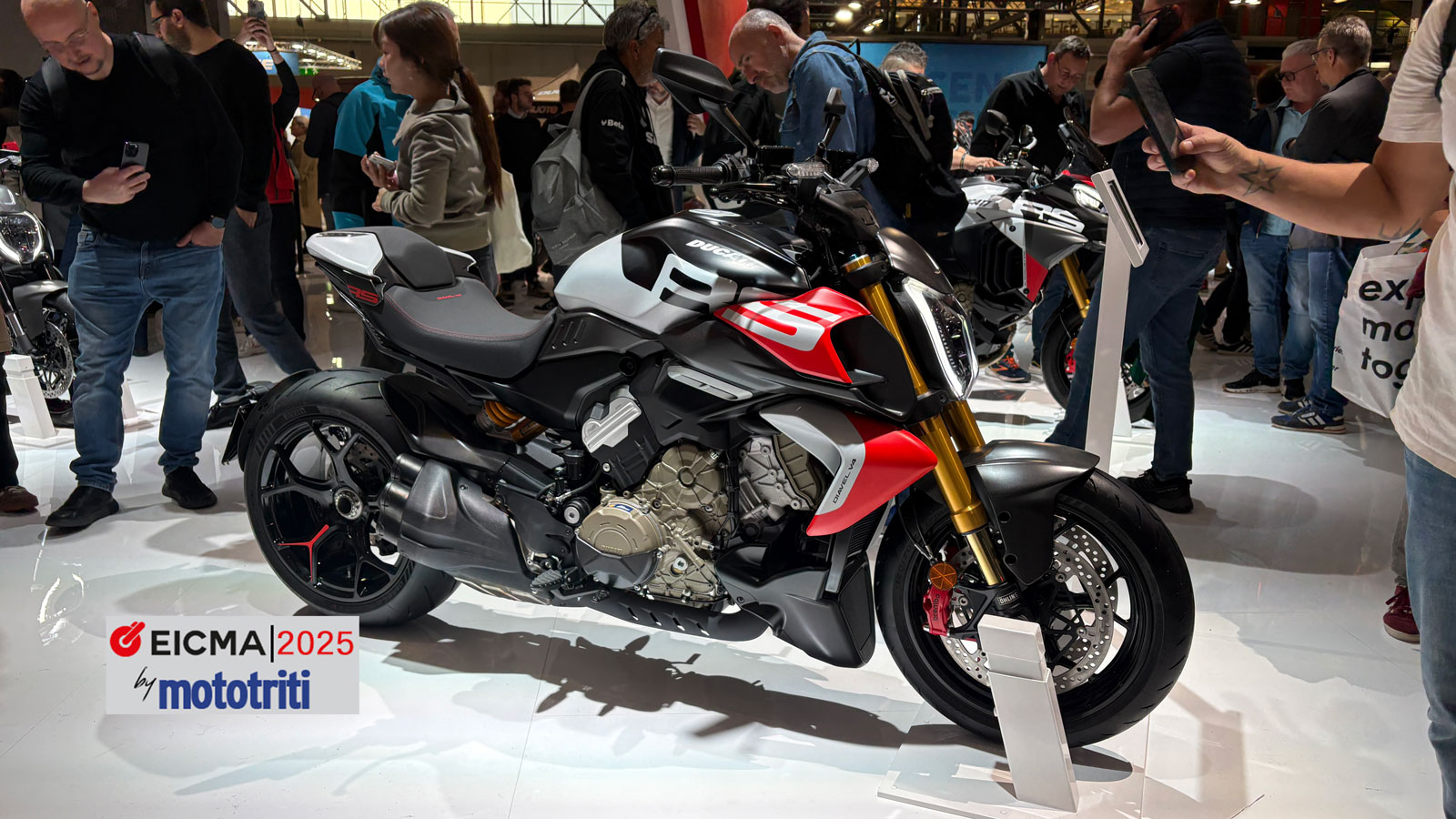 EICMA-2025 Ducati Diavel V4 RS 2026