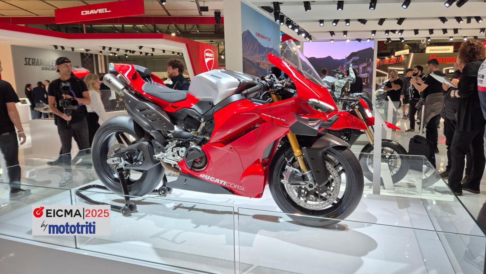 EICMA 2025: Ducati Panigale V4 R 2025