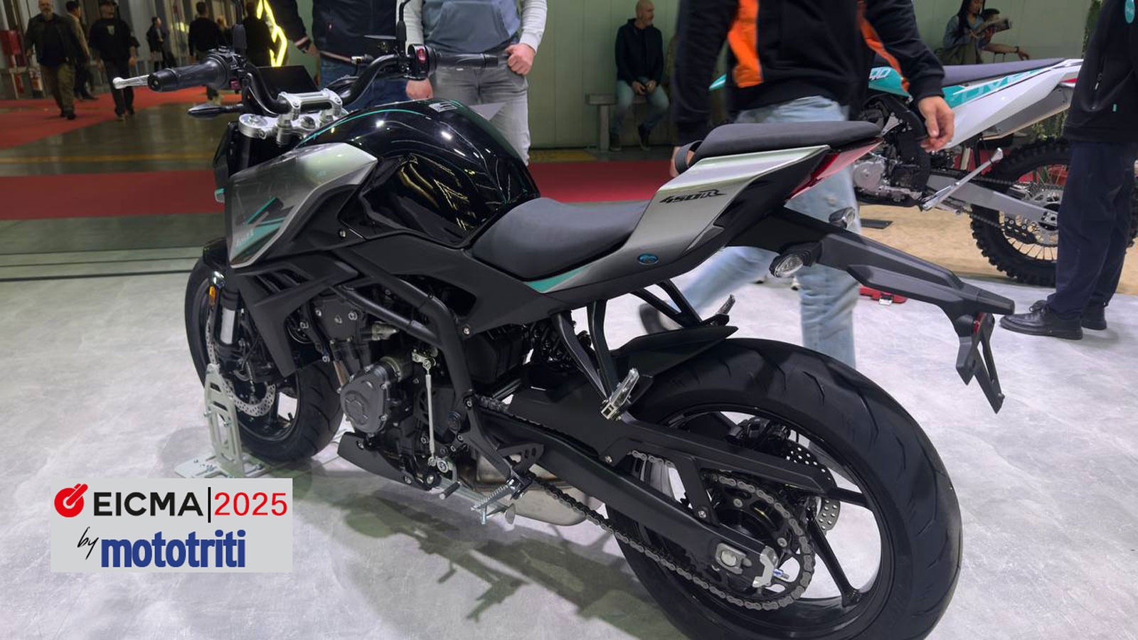 ΕICMA 2025 - KOVE 450R