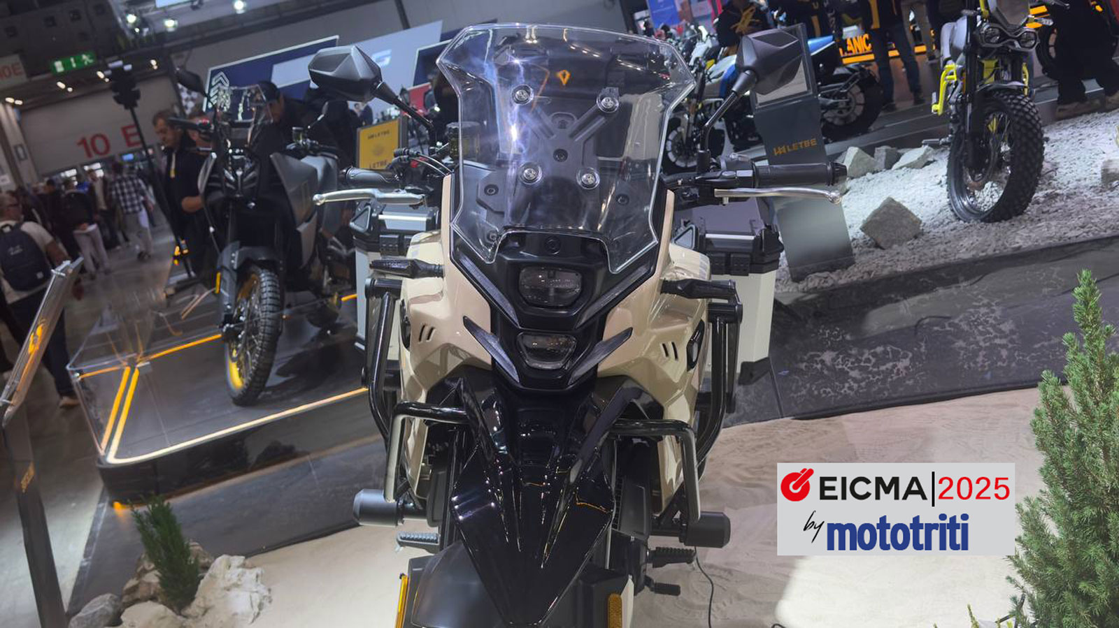 Η LETBE είναι μια νέα κινεζική εταιρεία που παρουσιάστηκε φέτος δυναμικά στην EICMA με το σύνθημα “Mechanical Pet”. 