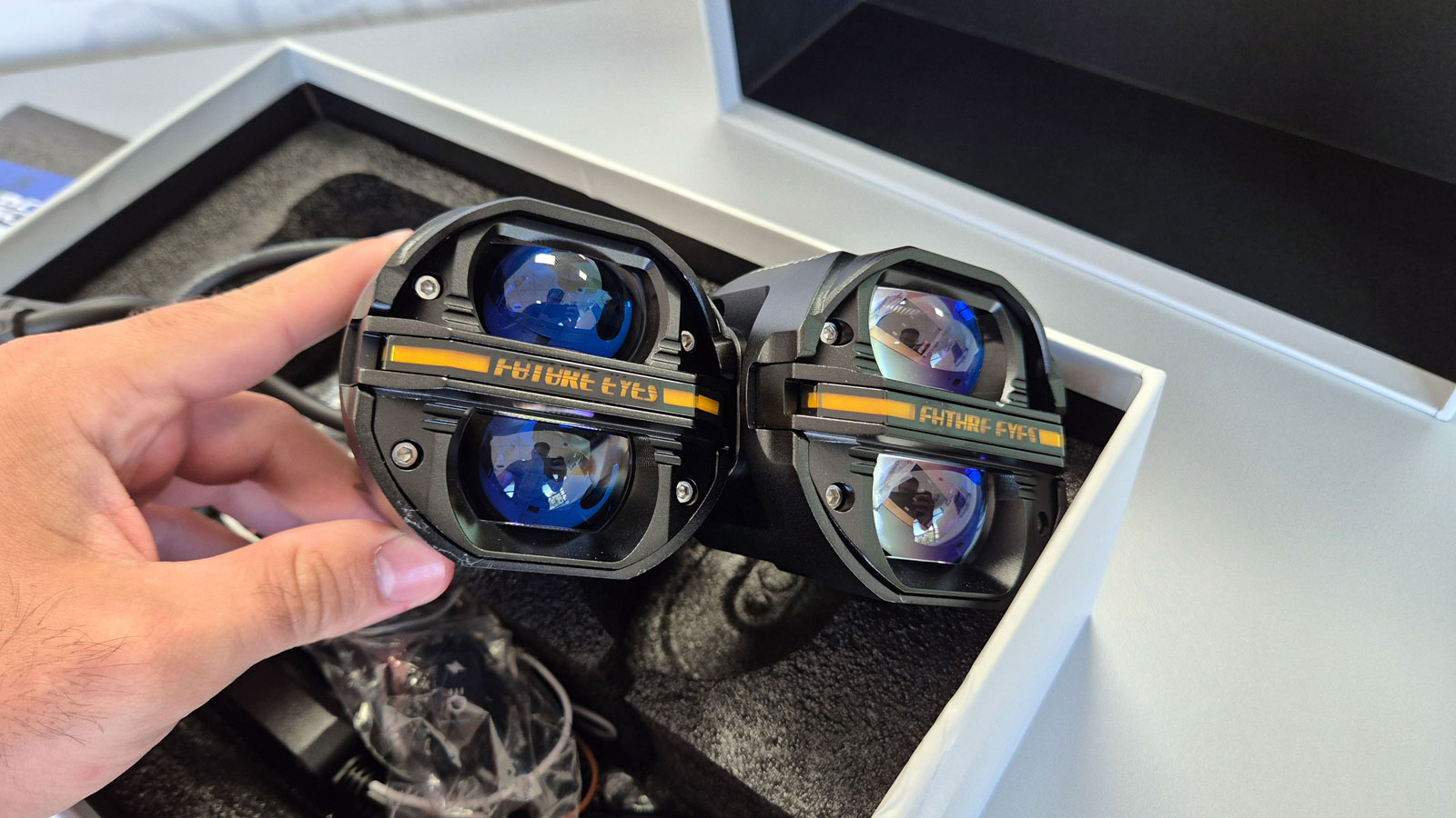 Future Eyes X80: Ελαφριοί και ανθεκτικοί LED προβολείς με ισχύ 120W