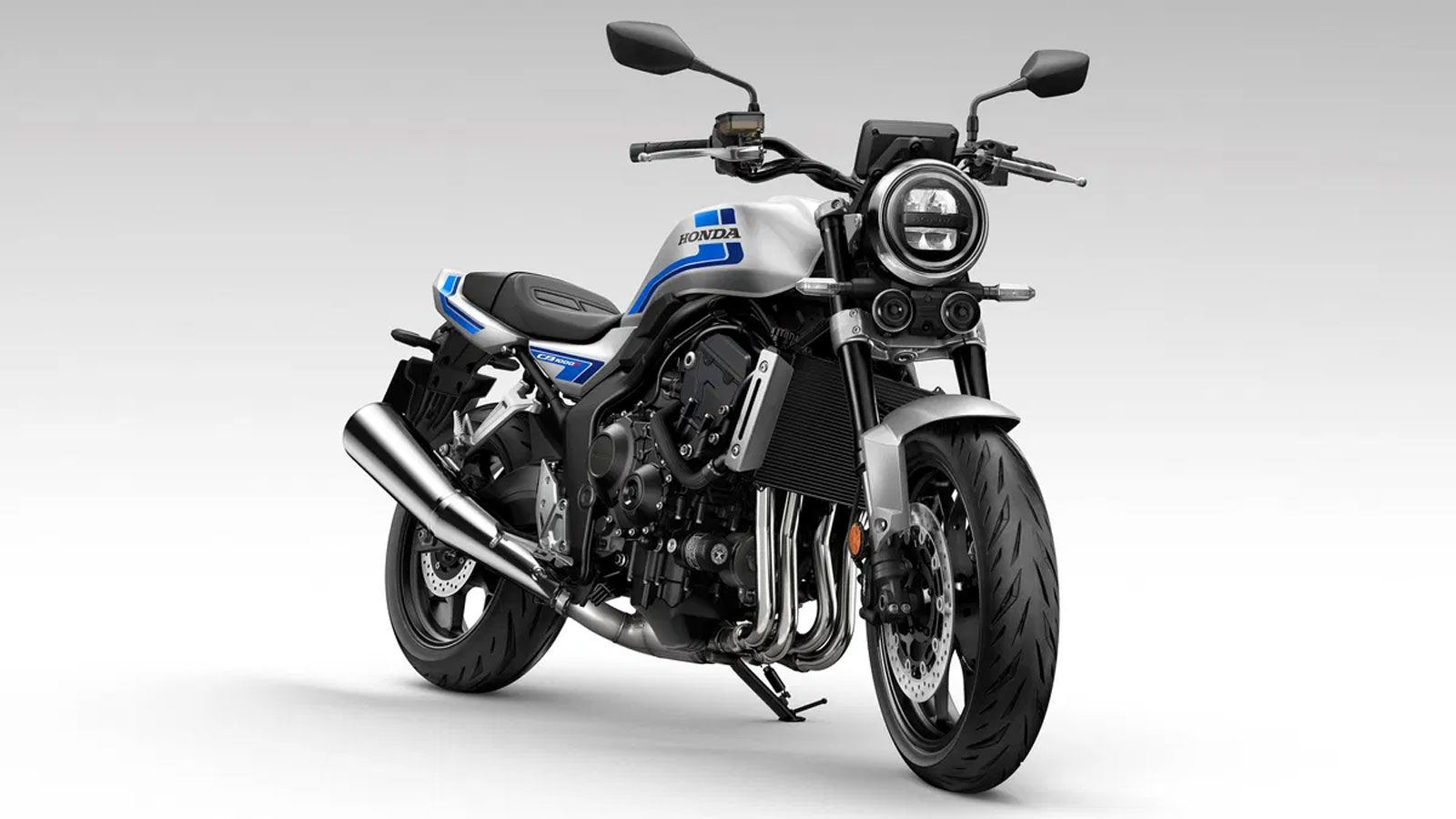 Η Honda εξόπλισε το μοντέλο με πλήρως ρυθμιζόμενες αναρτήσεις Showa. Εμπρός συναντάμε ανεστραμμένο πιρούνι SFF-BP 41 mm με ρυθμίσεις σε προφόρτιση, επαναφορά και συμπίεση, ενώ πίσω υπάρχει μονό αμορτι