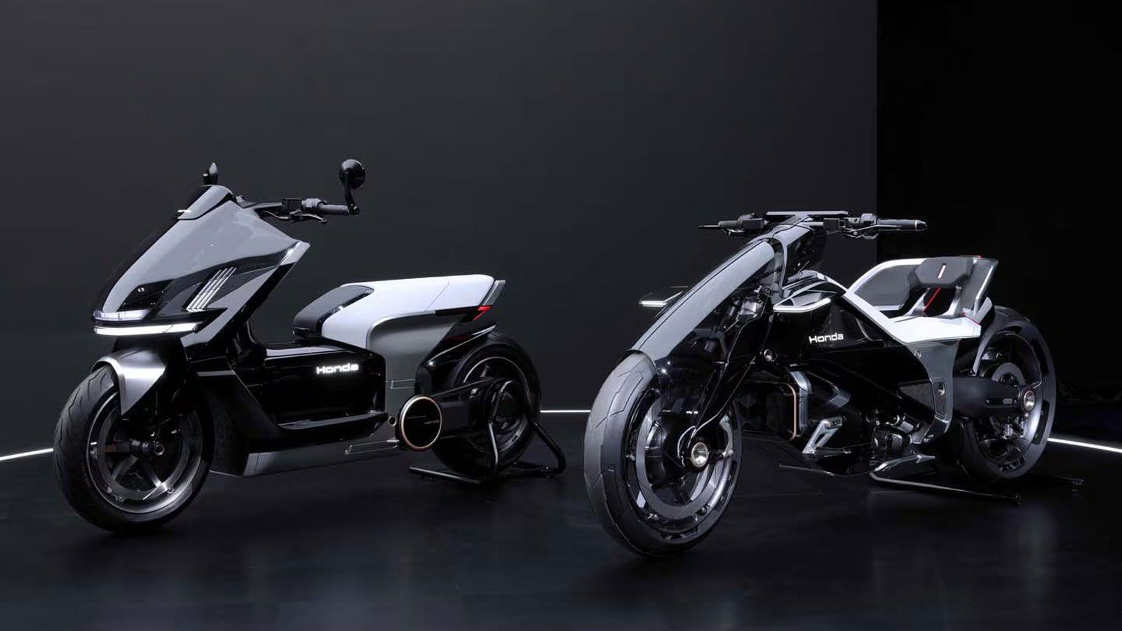 Η Honda παρουσίασε στο Japan Mobility Show (πρώην Tokyo Motor Show) το πιο φουτο Η Honda παρουσίασε στο Japan Mobility Show (πρώην Tokyo Motor Show) το πιο φουτουριστικό της δημιούργημα, τη EV Outlier.