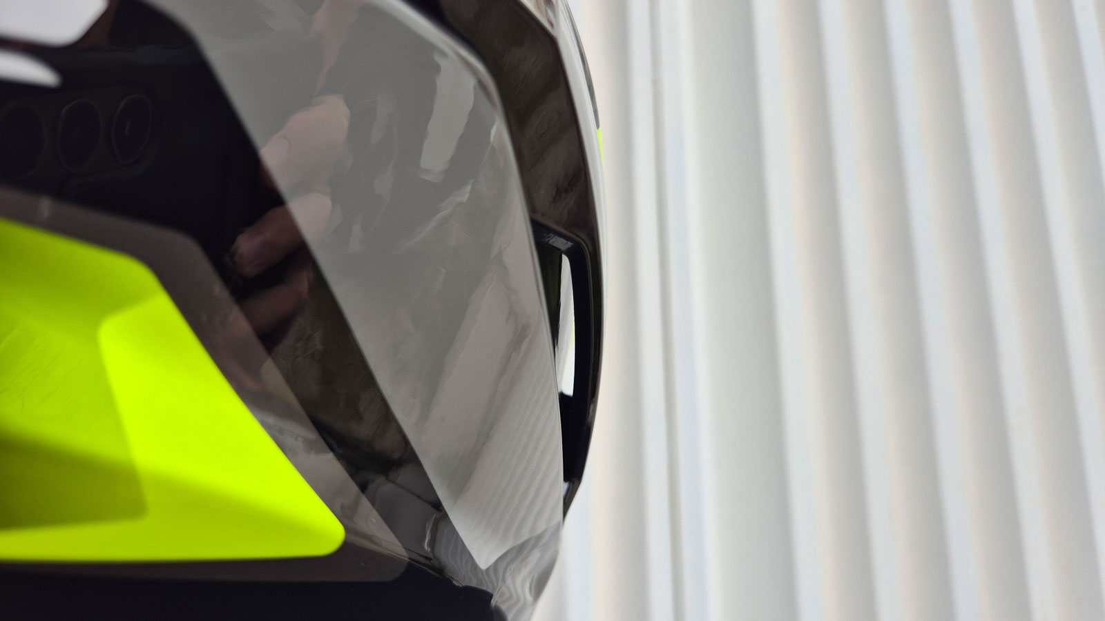 Το πλαϊνό φτεράκι του LS2 Challenger II. 