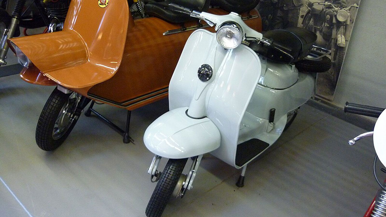Μετά το 1963, η Montesa αποσύρεται οριστικά από τον χώρο των σκούτερ. Το εγχείρημα είχε τελειώσει – όχι με θόρυβο, αλλά με ένα ήσυχο τέλος μιας παρεξηγημένης περιόδου.