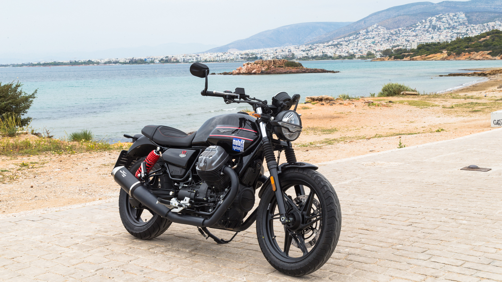 Moto Guzzi V7 Special Edition - Test
