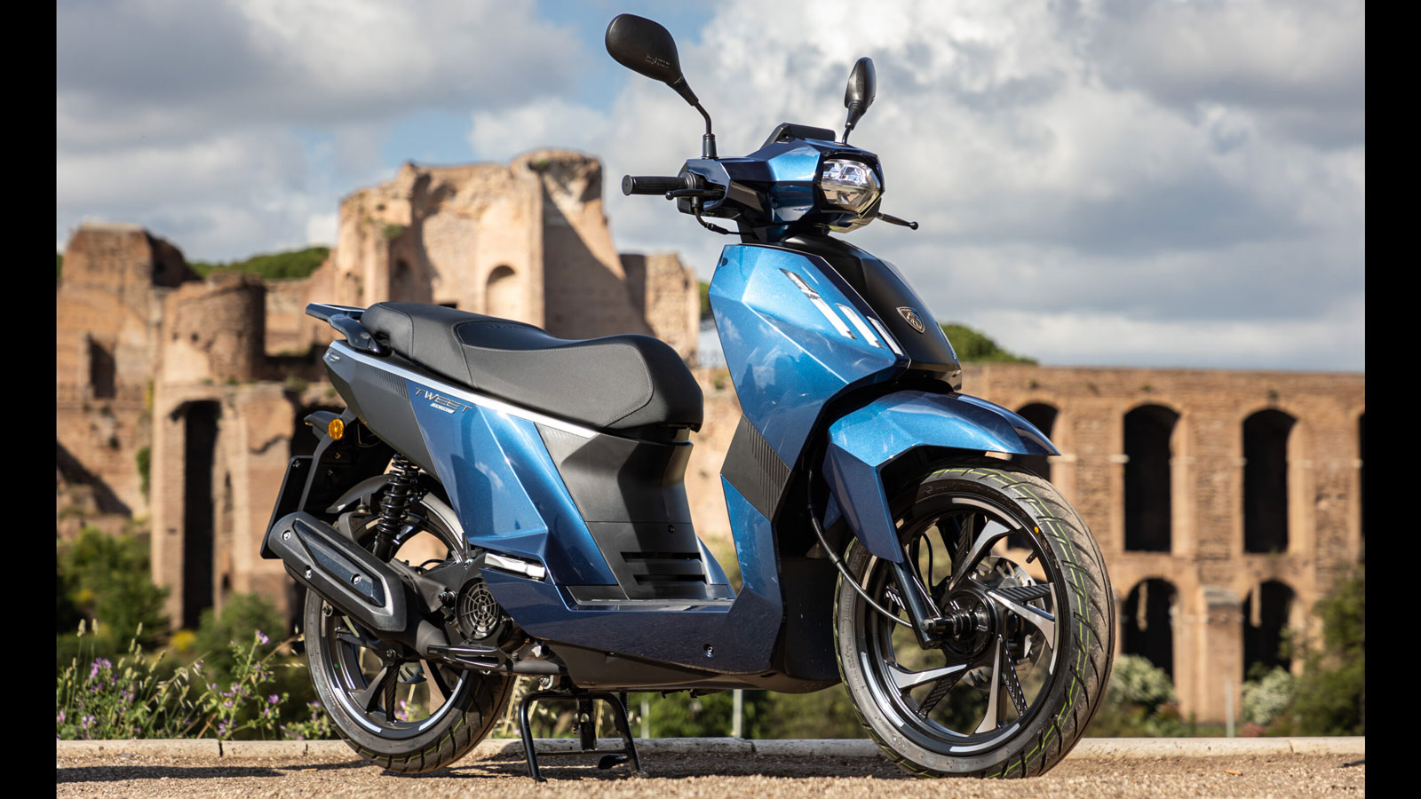 Α1 scooter με κάτω από 3 χιλιάρικα και 16άρη τροχό