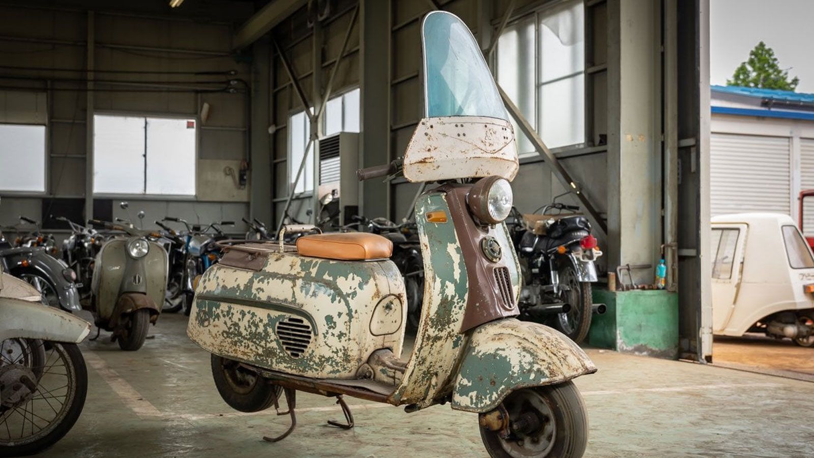 Δεν είναι τυχαίο ότι το Silver Pigeon C-10 του 1946 ανακηρύχθηκε από την Ιαπωνική Ένωση Μηχανολόγων-Μηχανικών Αυτοκινητοβιομηχανίας ως ένα από τα 240 σημαντικότερα τεχνολογικά επιτεύγματα της χώρας.
