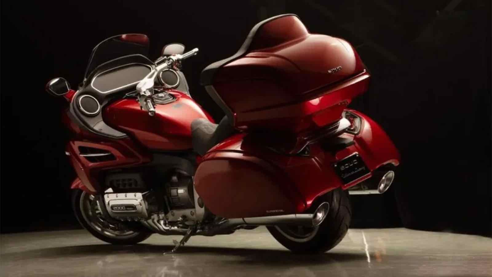 Souo S 2000: Boxer 8-κύλινδρη από Κίνα ―τι άλλο θα δούμε;