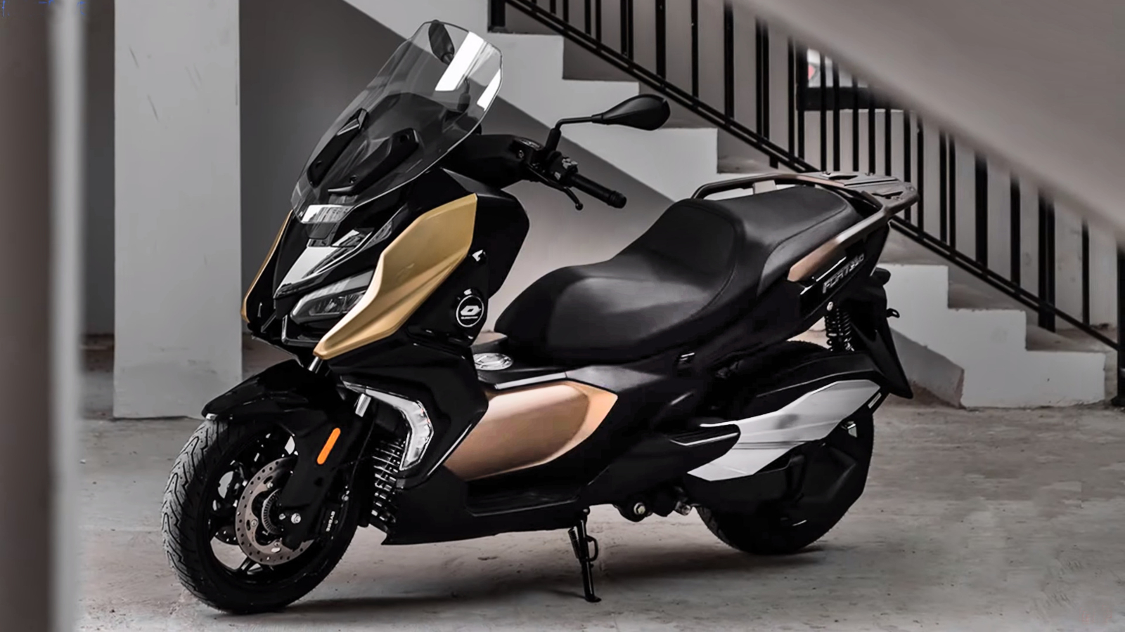 6 Μεσαία scooter με αυτονομία πάνω από 300 χιλιόμετρα 
