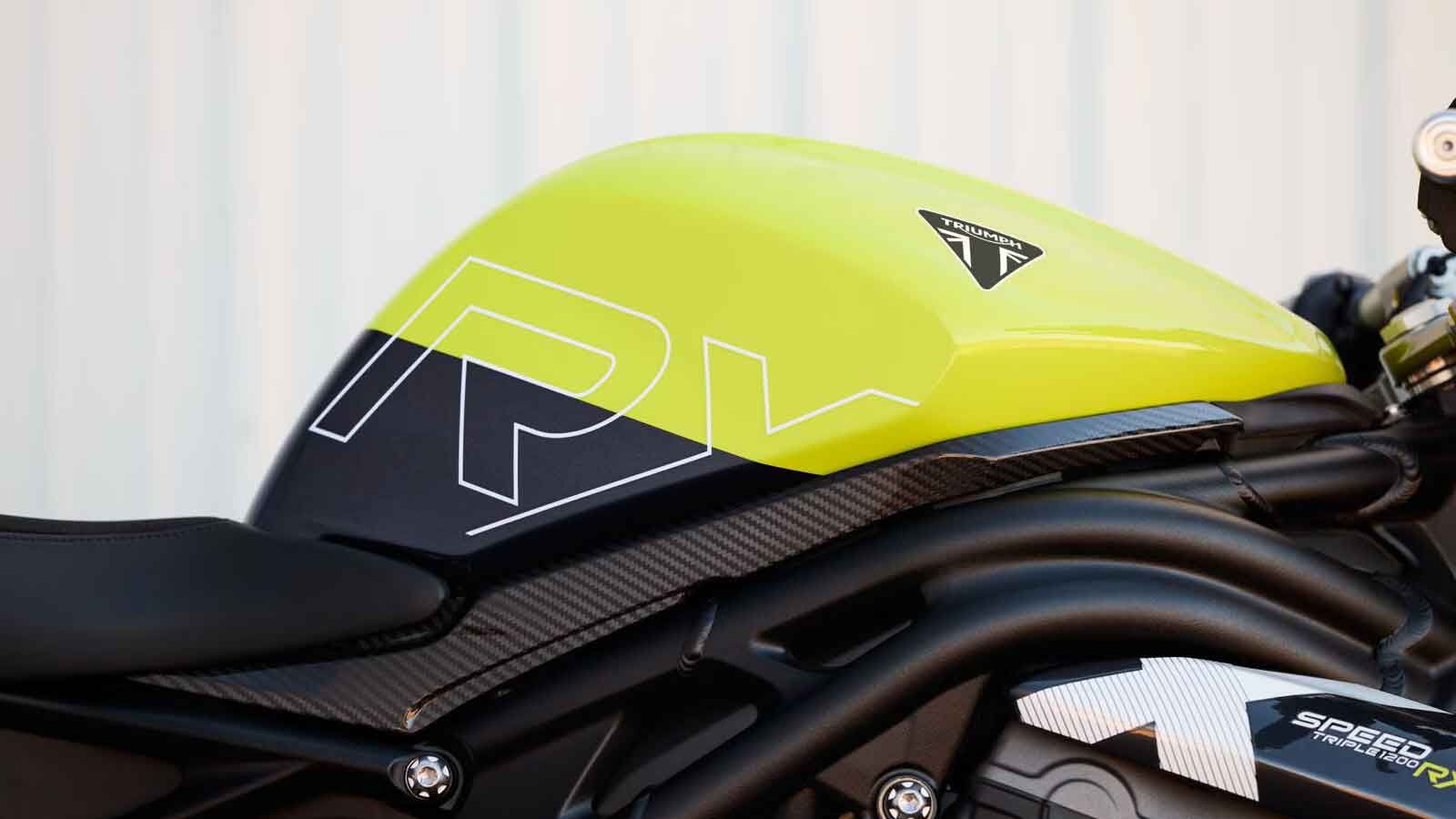 Με τέσσερα επίπεδα ρύθμισης, η RX μπορεί να μετατραπεί σε μια αληθινή εκπαιδεύτρια για όποιον θέλει να παίζει με την ισορροπία και να κάνει εντυπωσιακά wheelies χωρίς τον κίνδυνο “loop-out”