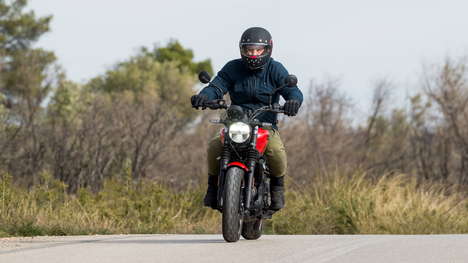 Royal Enfield Guerilla 450 - Test