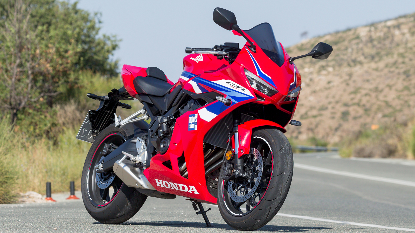Honda CBR 650R E-Clutch - Υποψήφια για Best Moto by LS2