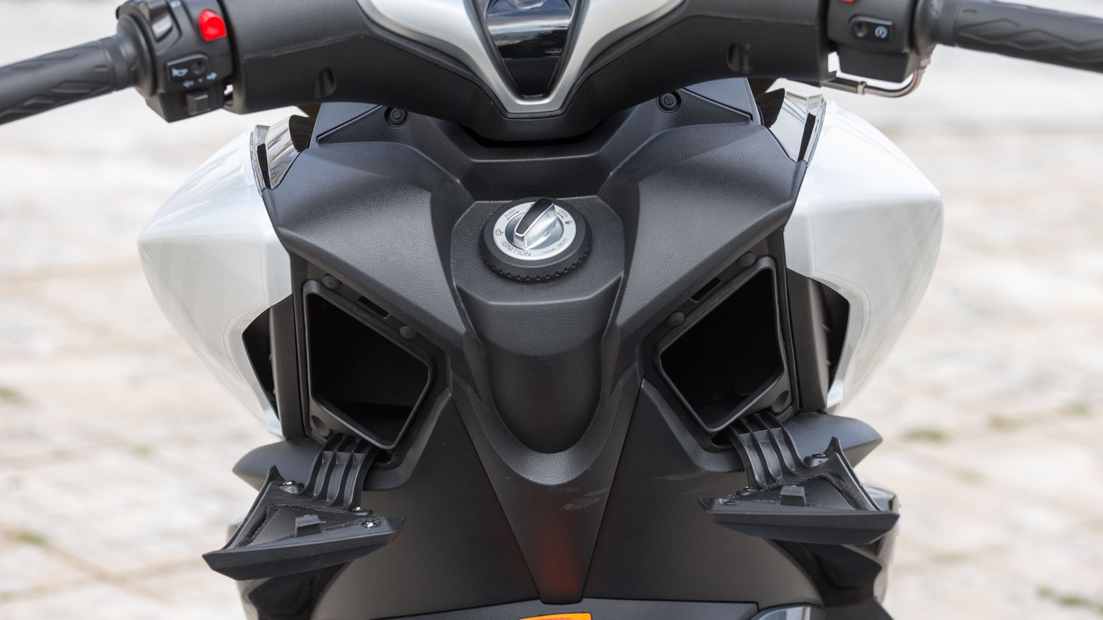 Malaguti Madison 125: Υποψήφιο για Best Scooter by LS2