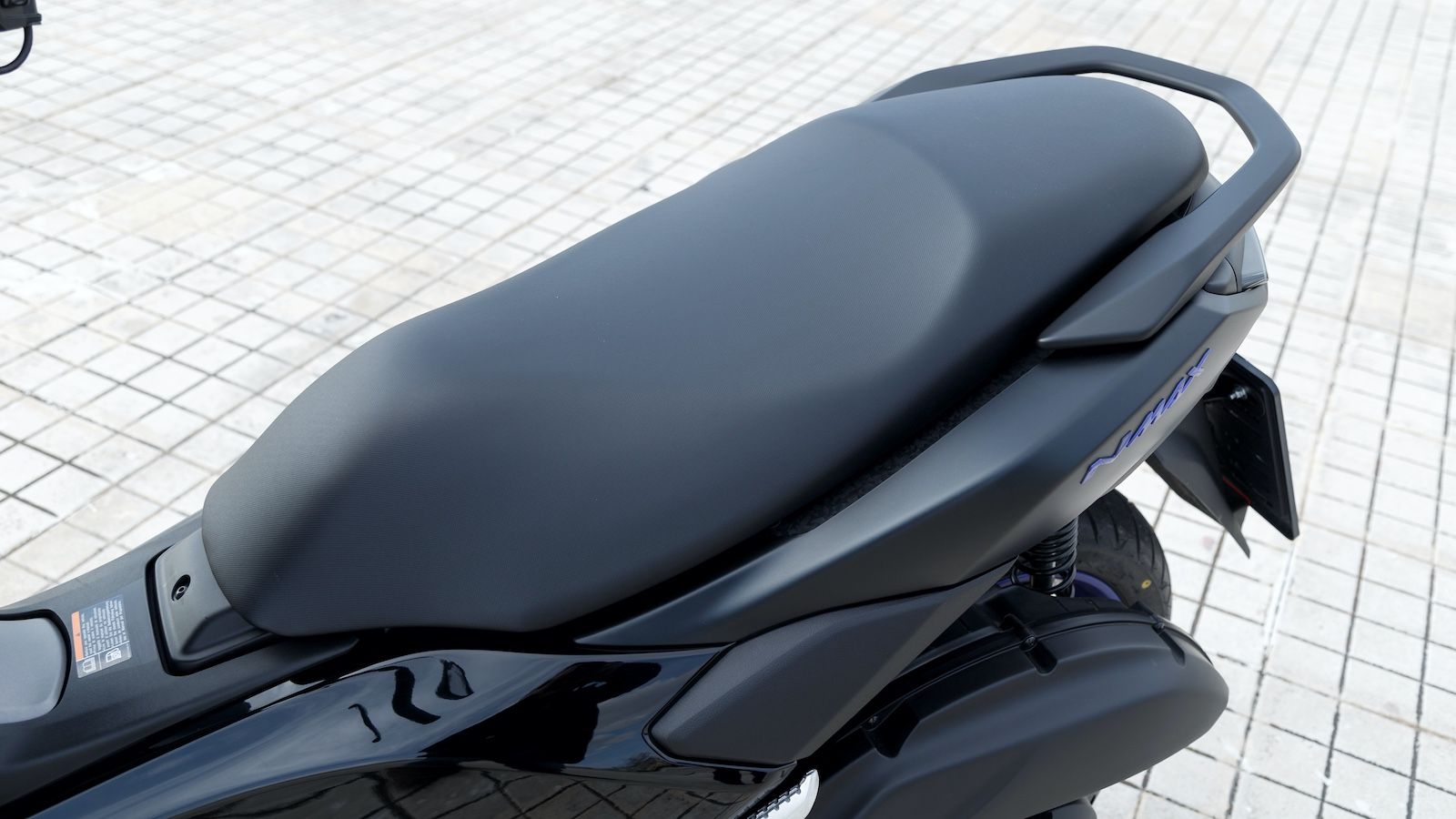 Test - Yamaha NMAX 125 2025