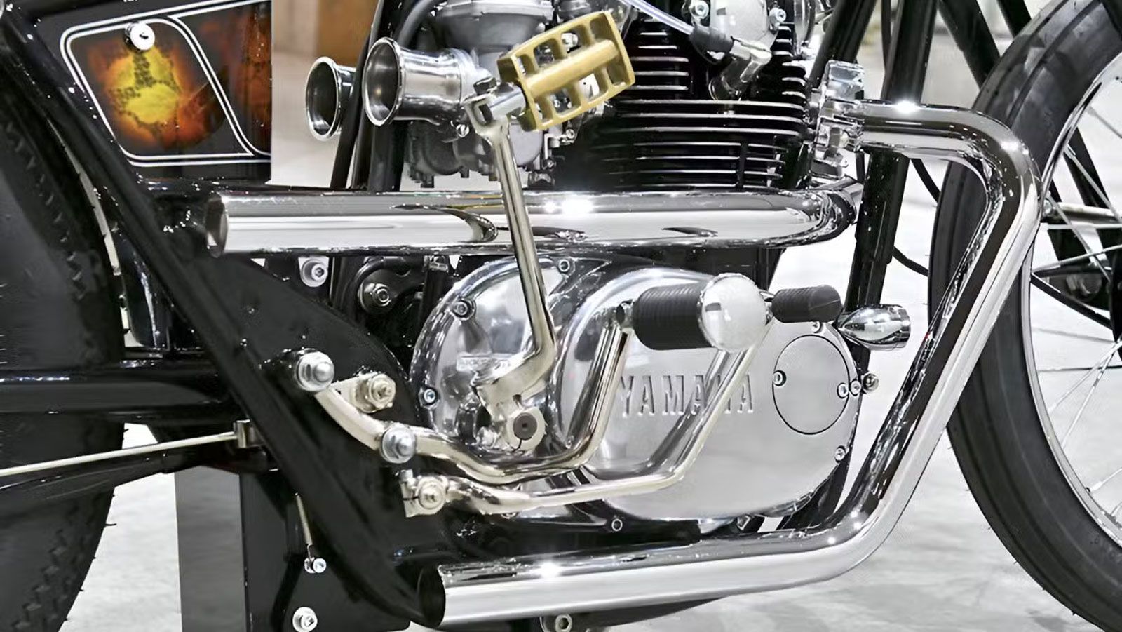 Η Candy Motorcycle Laboratory από την Ιαπωνία δημιούργησε ένα custom Yamaha chopper που αποδεικνύει πως υπάρχει εναλλακτική στο κλασικό Harley-Davidson Sportster.
