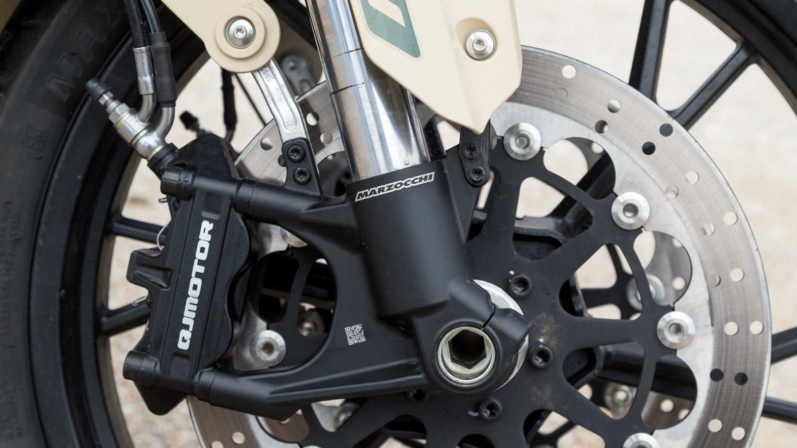 QJMOTOR SRT 550S/SX – Υπερεξοπλισμένο Α2 Adventure 
