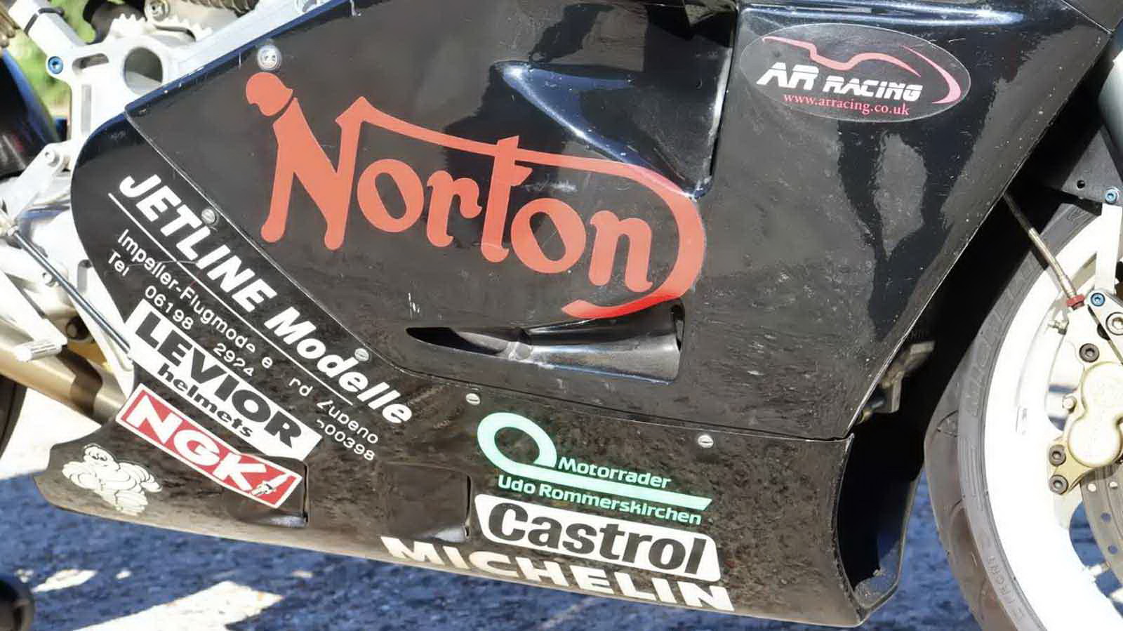 Σε δημοπρασία το σπάνιο μοντέλο Norton F1R