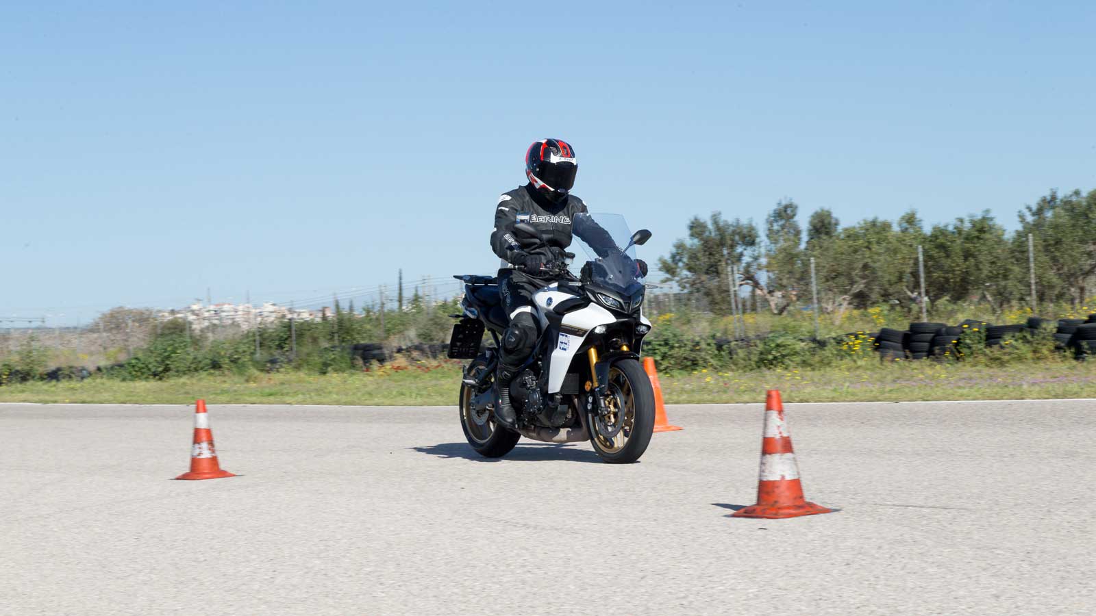 Mega Test ελαστικών: Δοκιμάζουμε 5 Best seller σε στεγνό και βρεγμένο 
