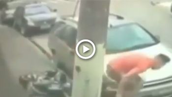 VIDEO: Απίστευτος τρόπος να την «σκαπουλάρεις» από την αστυνομία
