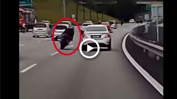 Video: «Έξυπνος» μηχανόβιος πάει να κλείσει αμάξι και γίνεται... κρέμα