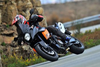 ��������: KTM 990 SMT