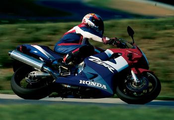 MTX: Honda CBR 600F 2004
