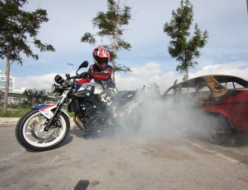��W F 800R Chris Pfeiffer