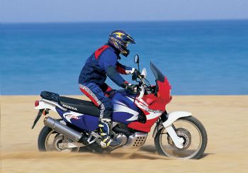 MTX: Honda XRV 750 Africa Twin