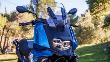 BMW C400 GT & C400 X:  premium    FlexCase  