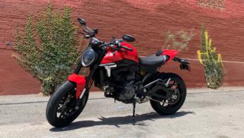 Test  ���������������: Ducati Monster 937 (2021)