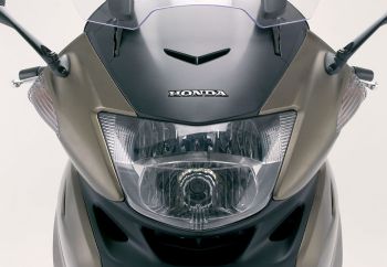 Honda Deauville:  !