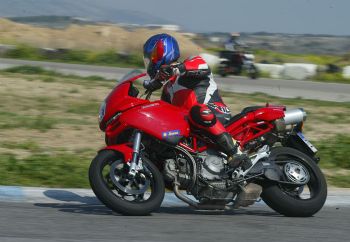   Ducati Multistrada 1100