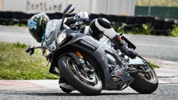  : Aprilia RSV4 1100 factory