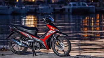 Honda Supra X 125:      full face