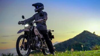 Kawasaki KLX230 Sherpa S & DF ABS 2026:     