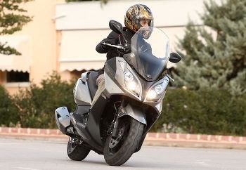 : Kymco Downtown 300i ABS