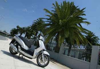 Kymco People S 250…  !