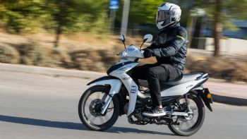 Lifan LF 125:   CBS,  2,3/100   