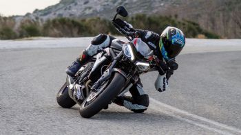 Triumph Street Triple 765 RS:  