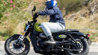 Hyosung Bobber 300 Evo:   Best Commuter by LS2 