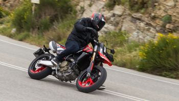 Ducati Hypermotard 698 Mono RVE - Test