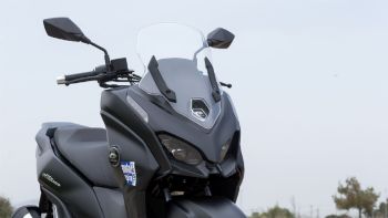 QJMOTOR MTX 125 ABS / TCS:  Top Box 33    