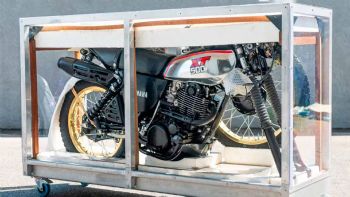 Yamaha XT 500:    0 .    !