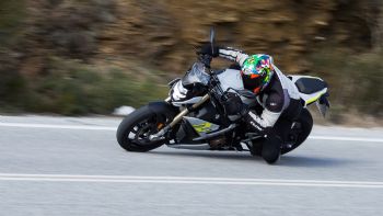 BMW S 1000 R - Test:   !