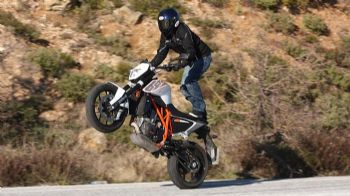 : KTM 690 Duke ABS