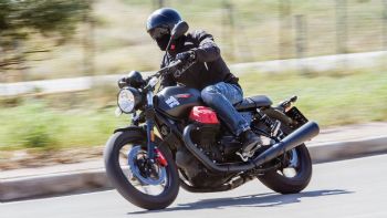 Test: Moto Guzzi V7III carbon